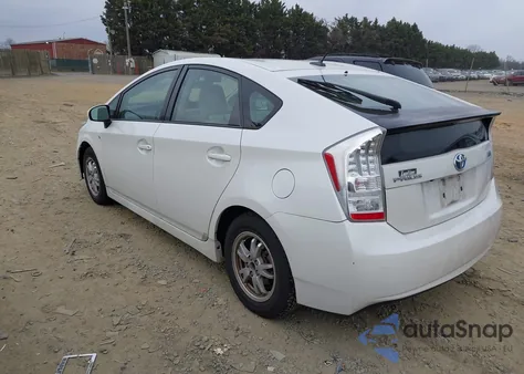 2011 Toyota Prius Three from USA, damaged, VIN JTDKN3DU5B0325979